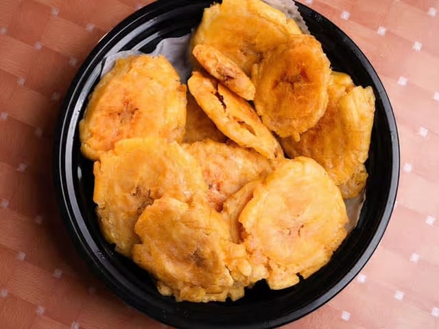 Tostones.